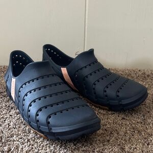 Sperry Water Shoes, size 9.